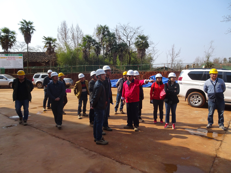 1522205005657697.jpg 九龍特大橋涼拌預制廠.jpg