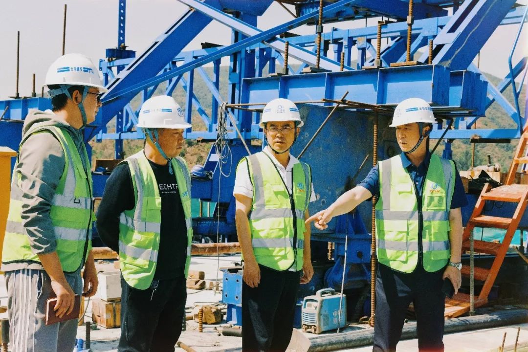 1651717598208899.jpg 2022-04-28-金光祥帶隊到永大項目進行節前安全綜合大檢查.jpg